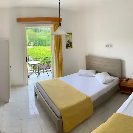 Filoxenia Kontogiannis * Lazaráta